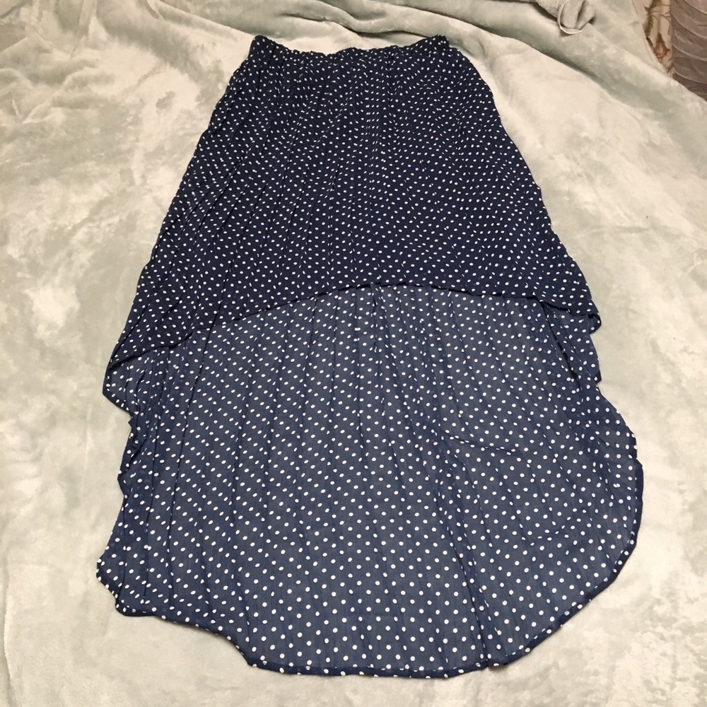 Size small high low skirt